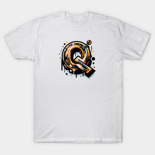 Letter Q design graffity style T-Shirt